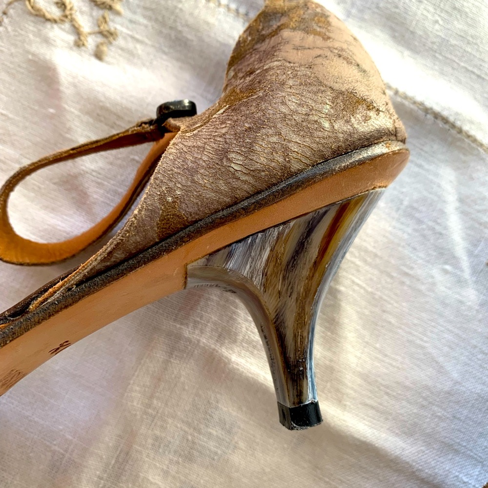Cydwoq handmade heels all leather
